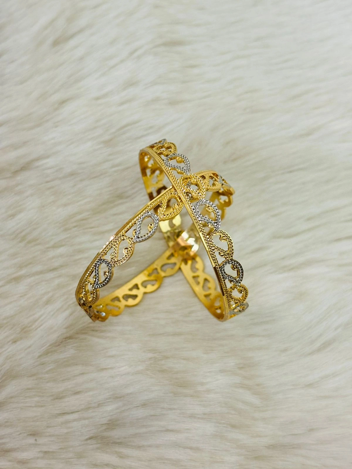 Gold Plaited Polished Bangls